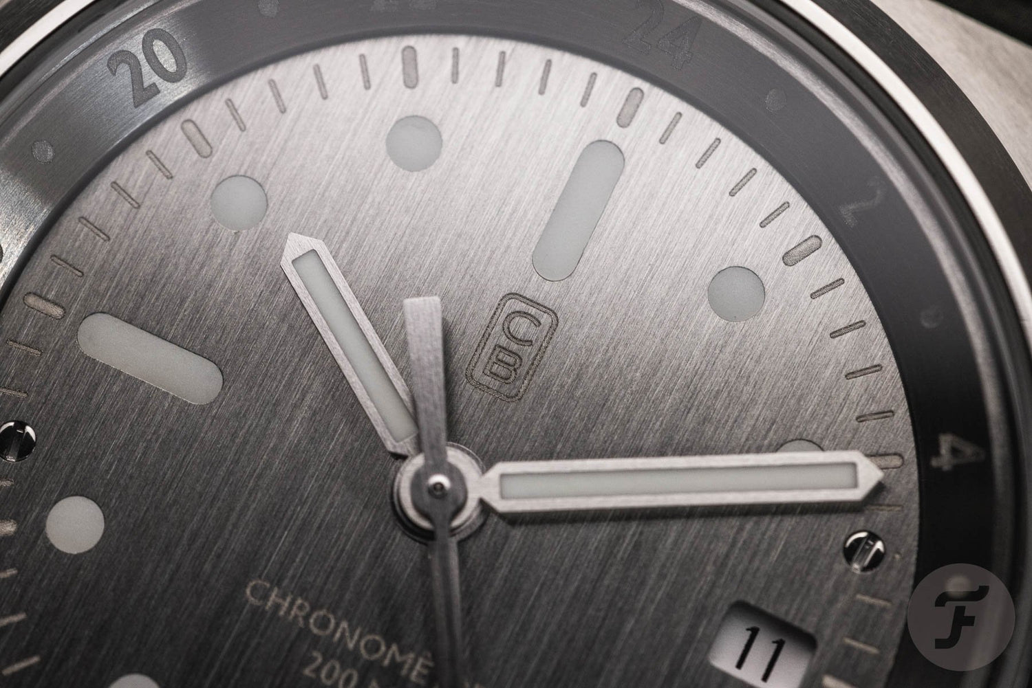 Brushed raw dial of the CB01 NK90 men's watch. Automatic C125 SoProd movement. Made of 100% recycled stainless steel