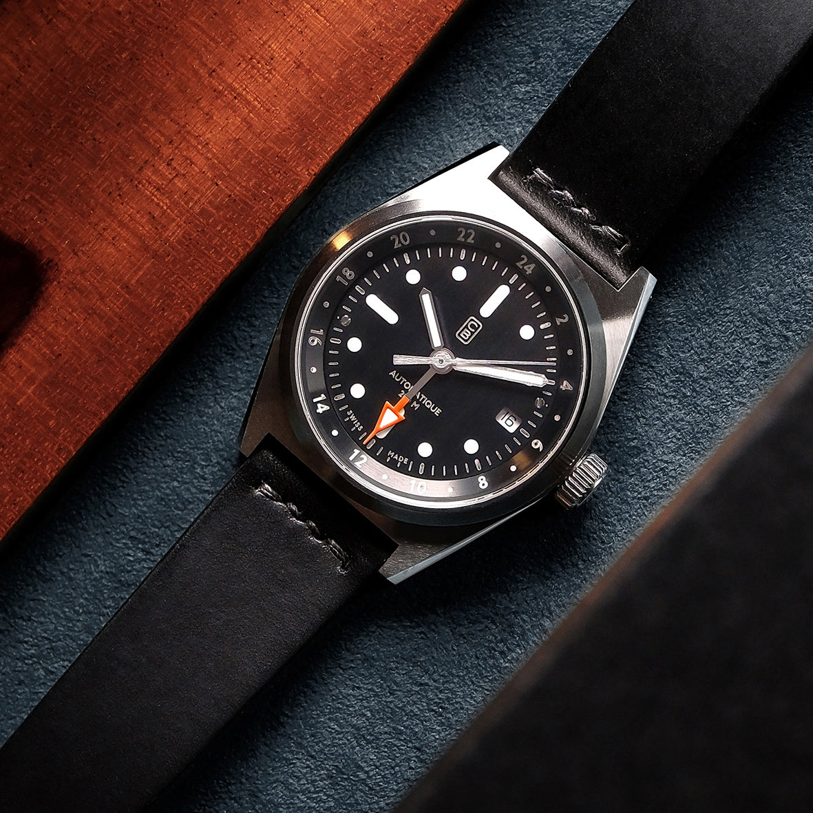 Swiss made GMT watch in elegant atmosphere